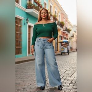 H&M Light Denim Mom Jean Magic Wide High-waisted Flare Jeans Size 6